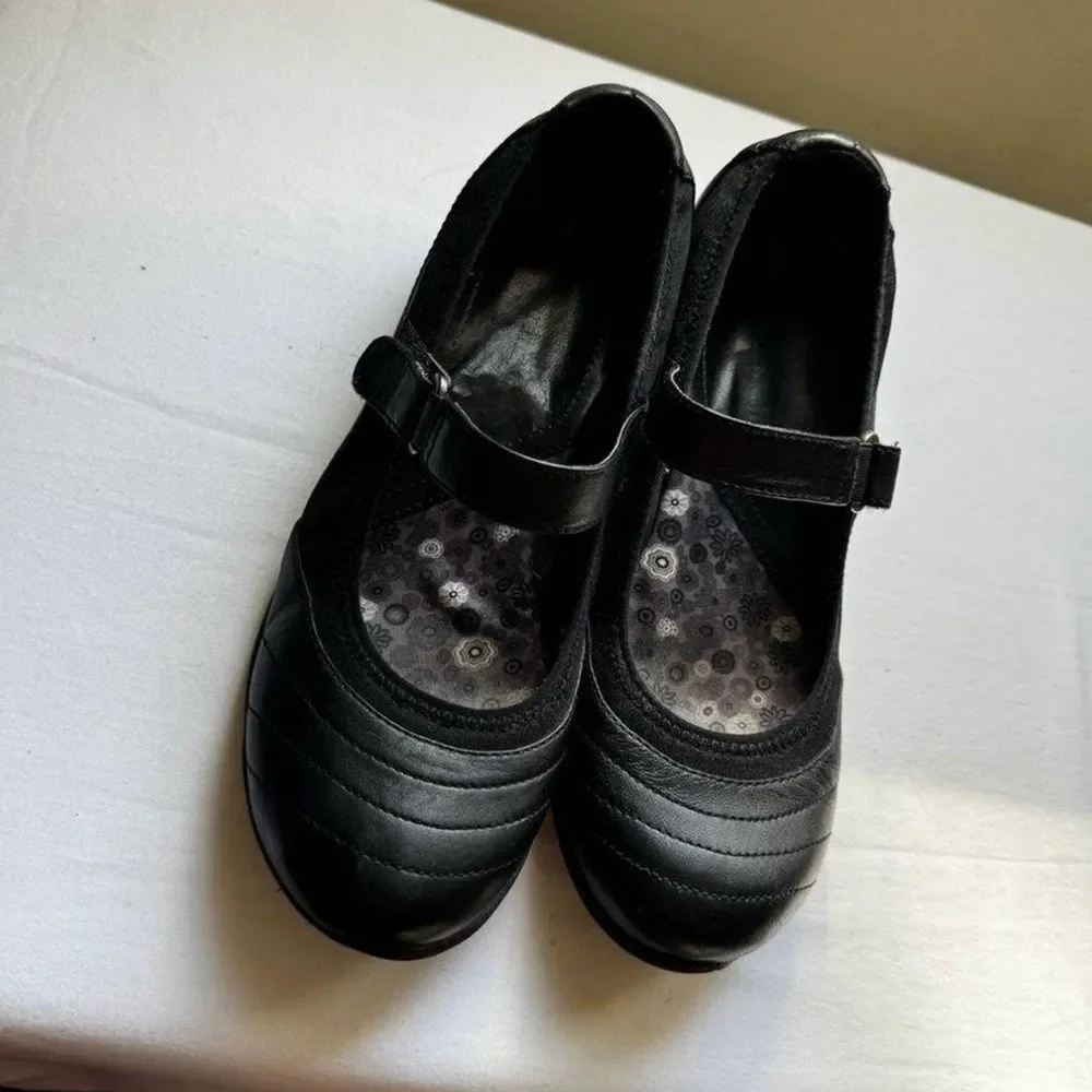 Naturalizer Jonnie Mary Jane Size 7.5 Wide